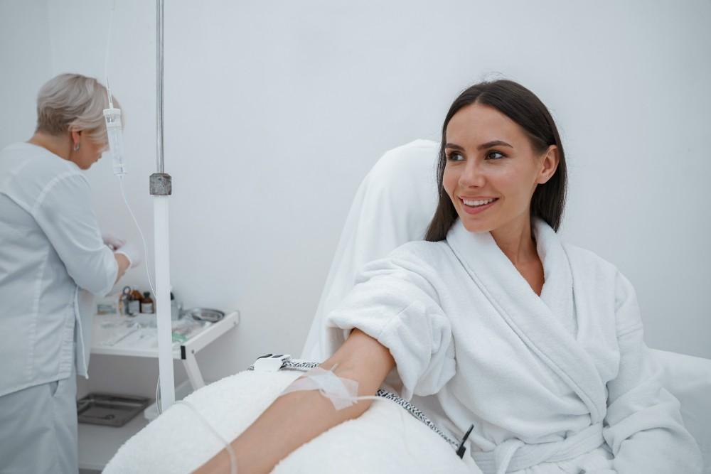 Mobile Hangover IV Drip London nurse preparing vitamin infusion
